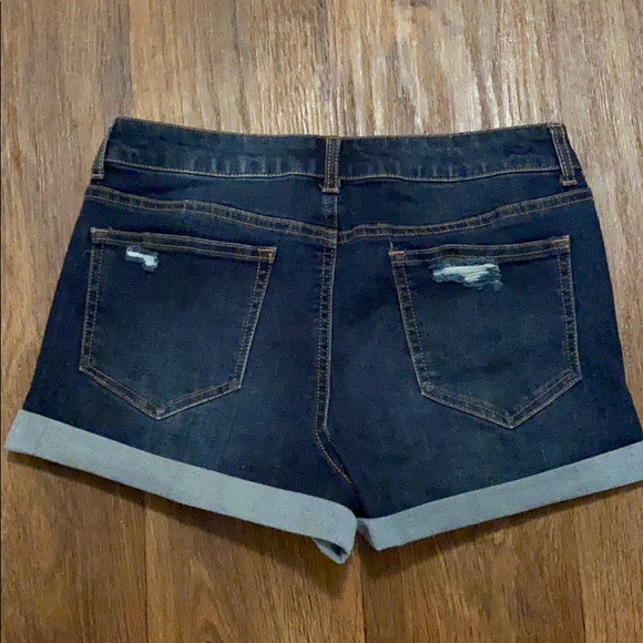 Denim blue jean shorts - Picture 2 of 4